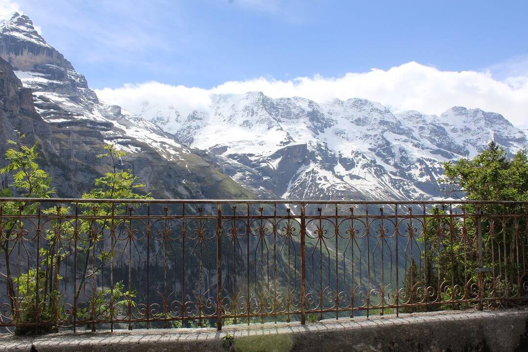 Lauterbrunnen by train - I wish this was my backyard..