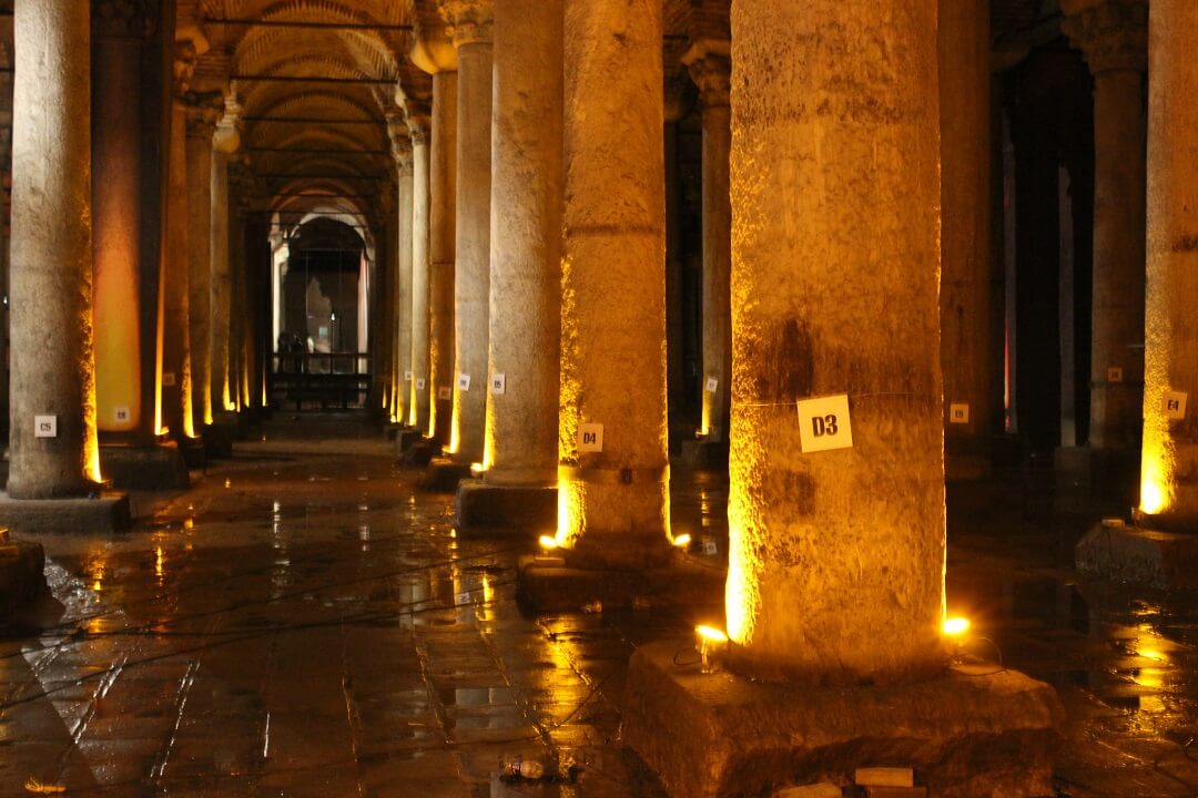 2 - Istanbul by train - Basilica Cistern