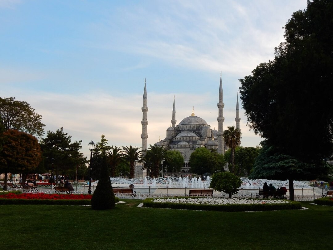 Ankara by train - The Blue Mosque in Istanbul