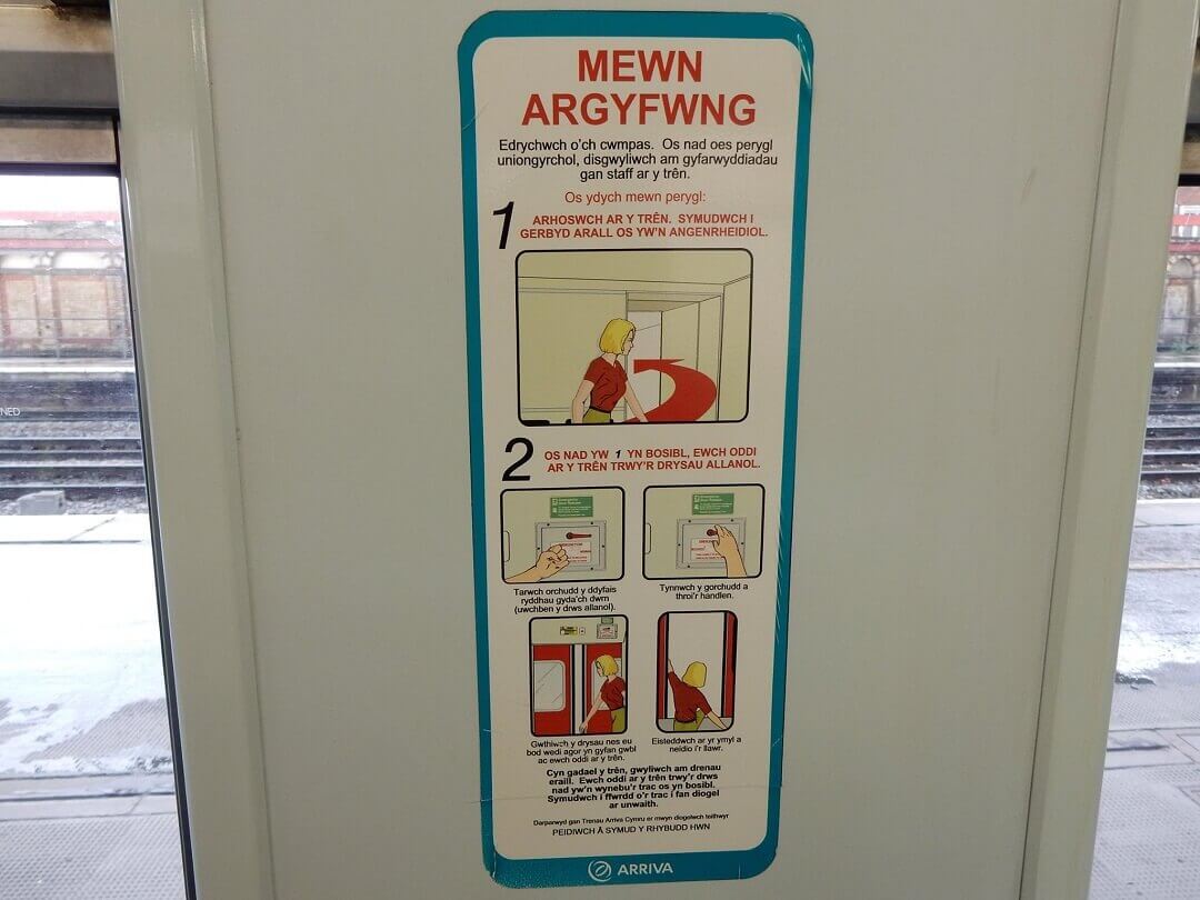 Dublin by train - Safety instructions... I think?