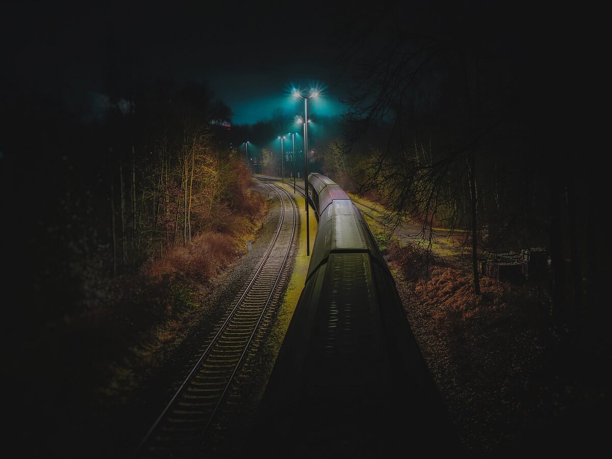 Night Trains in Poland - Image by fredericmontels from Pixabay